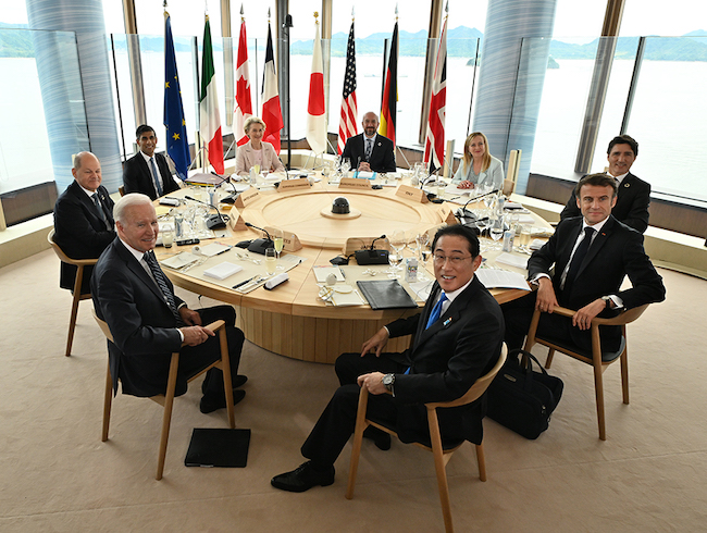 G7